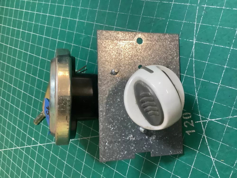 Kenmore Amana 738-873-3 Washer Water Level Switch AZ220623 | SLA95