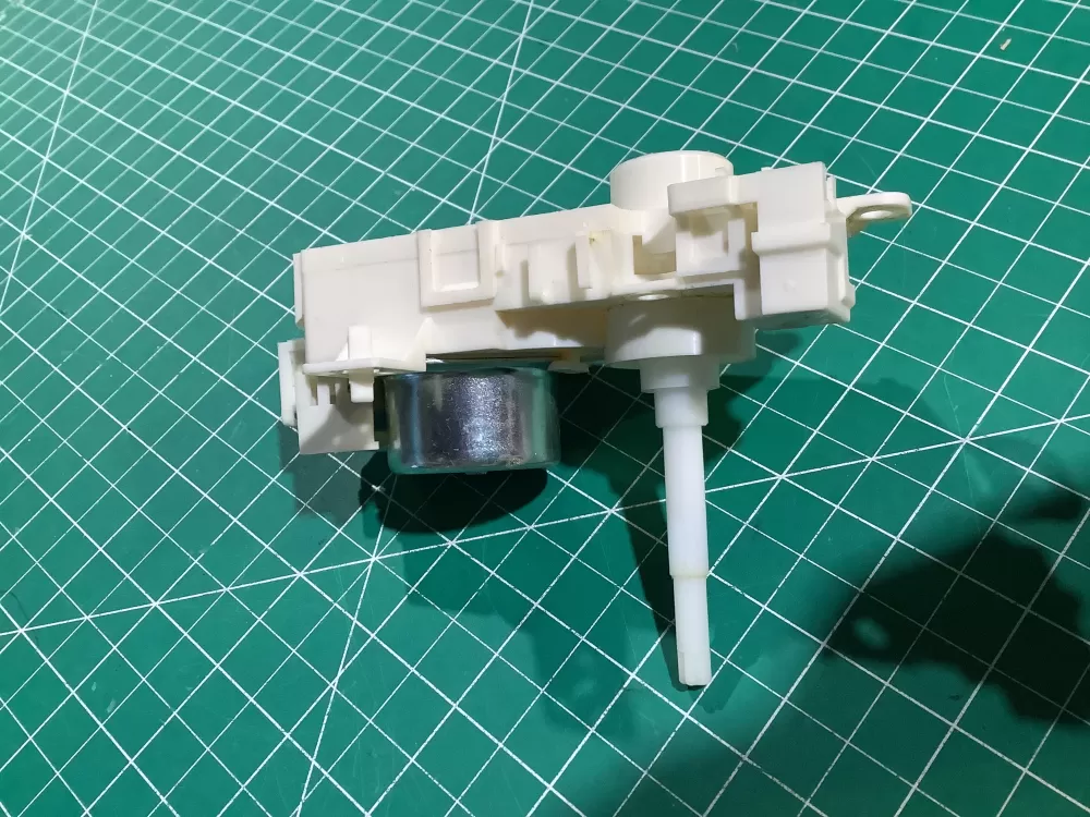 Kenmore W10849439C Dishwasher Diverter Motor AZ143228 | SL168