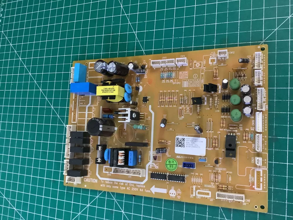 Kenmore 40301-0063422-00 RFP74KBTJ4E01 Refrigerator Control Board