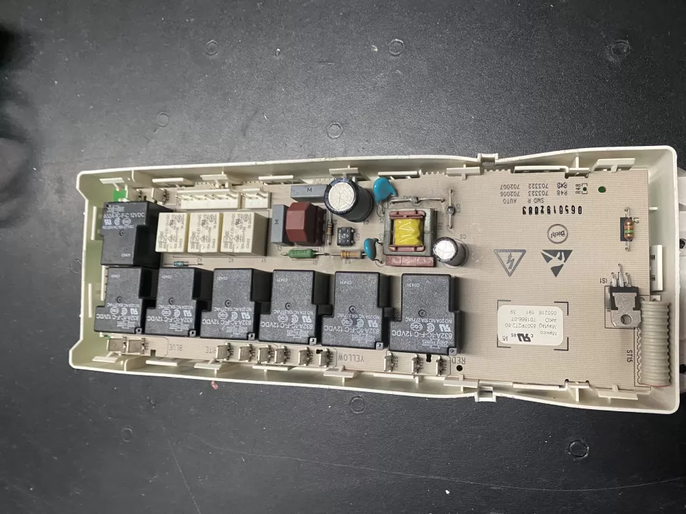 Maytag AP5957887 74009992 74009992R 8507P272-60 W10166967 W10769079 PS10066109 Range Control Board