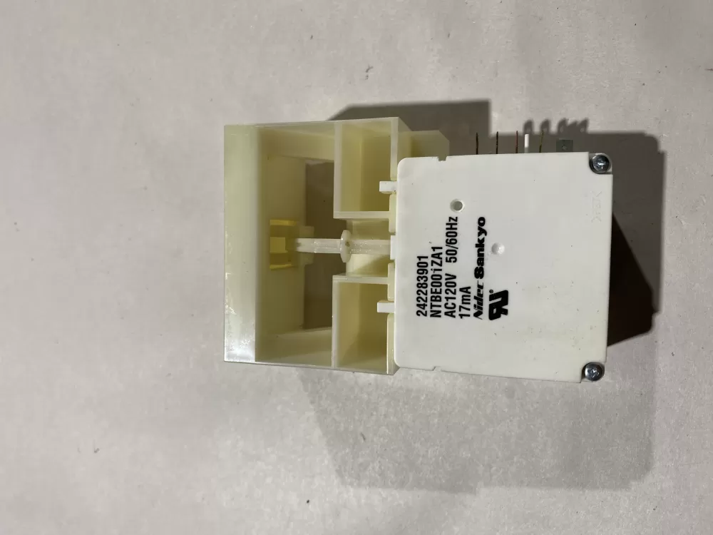 Frigidaire 242303001 Refrigerator Damper Motor Assembly AZ139912 | BK2381