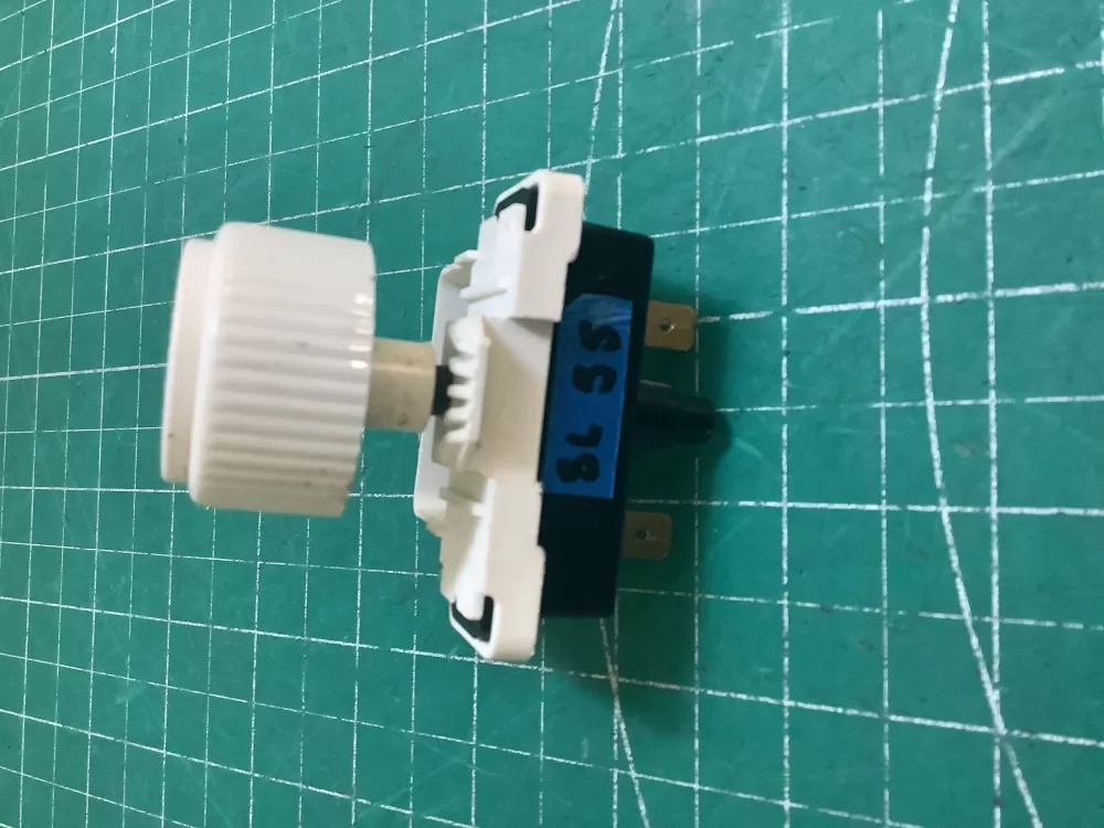 Whirlpool Dryer Switch Push To Start 3977456 0223  AZ221344 | SLA55