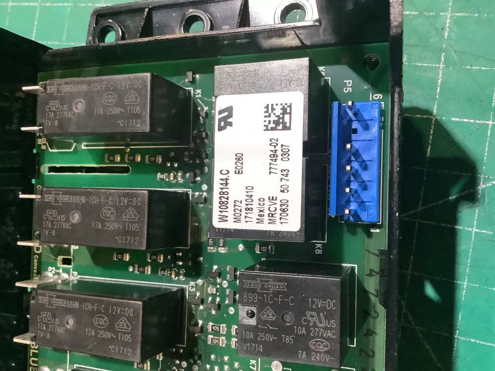 Whirlpool W10828144 W10871200 W10900999 Range Control Board AZ226961 | AR2467