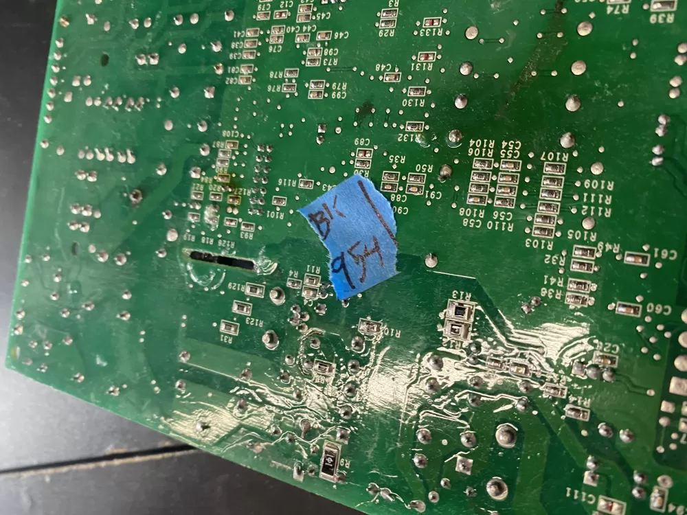 GE Hotpoint 200D4850G013 EBX1069P005 Refrigerator Control Board AZ23247 | BK954