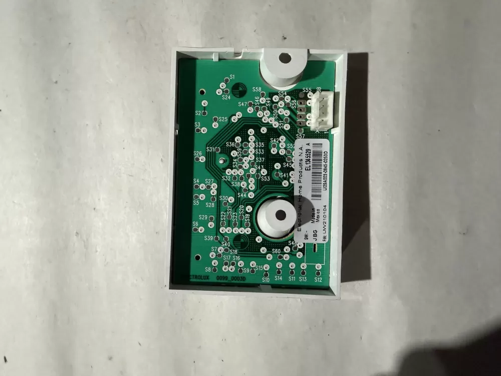 Electrolux EL1345529 A 1345529A Washer Control Board AZ225596 | KM2723