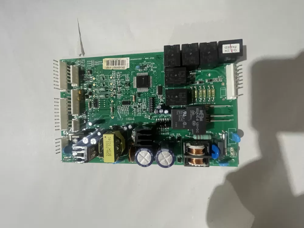 GE 225D4208G003 EBX1069P007 Refrigerator Control Board