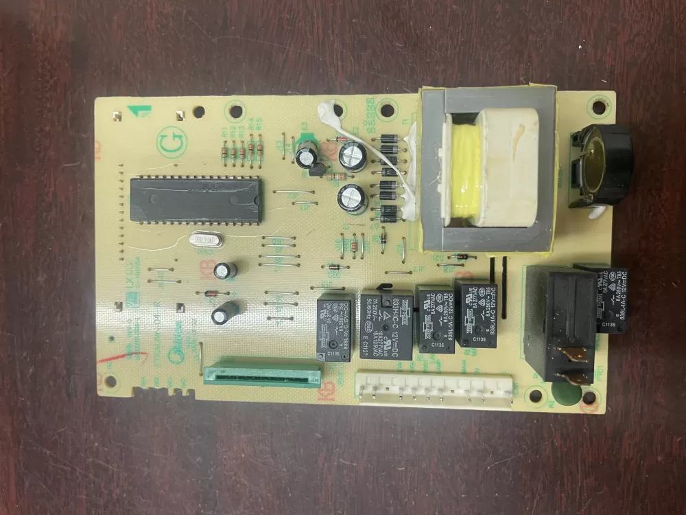 Frigidaire 5304477390  AP4560761  1614677  AH2582996  EA2582996  PS2582996  ETXAUIW-04-R Microwave Control Board