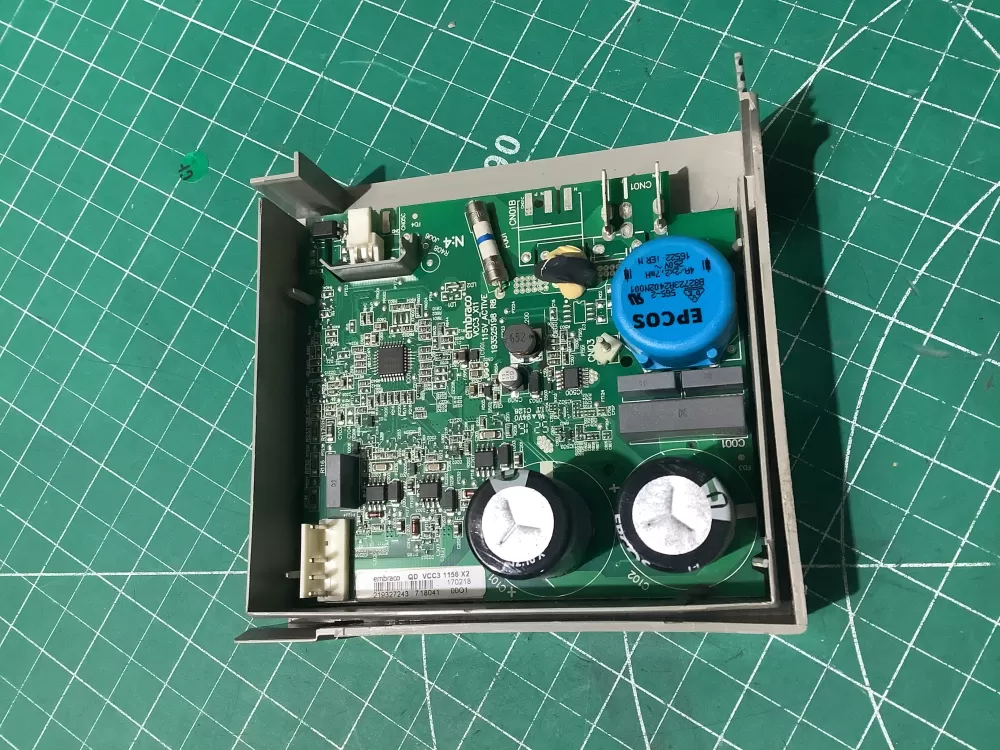 Whirlpool  Maytag  KitchenAid  Kenmore W10710090 W11087200 PS12070625 Refrigerator Control Board Inverter