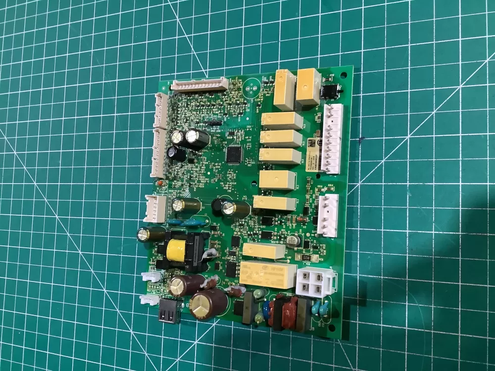 Frigidaire 5304522757  AP6976350  808069104  ER8E24TG07 Refrigerator Control Board