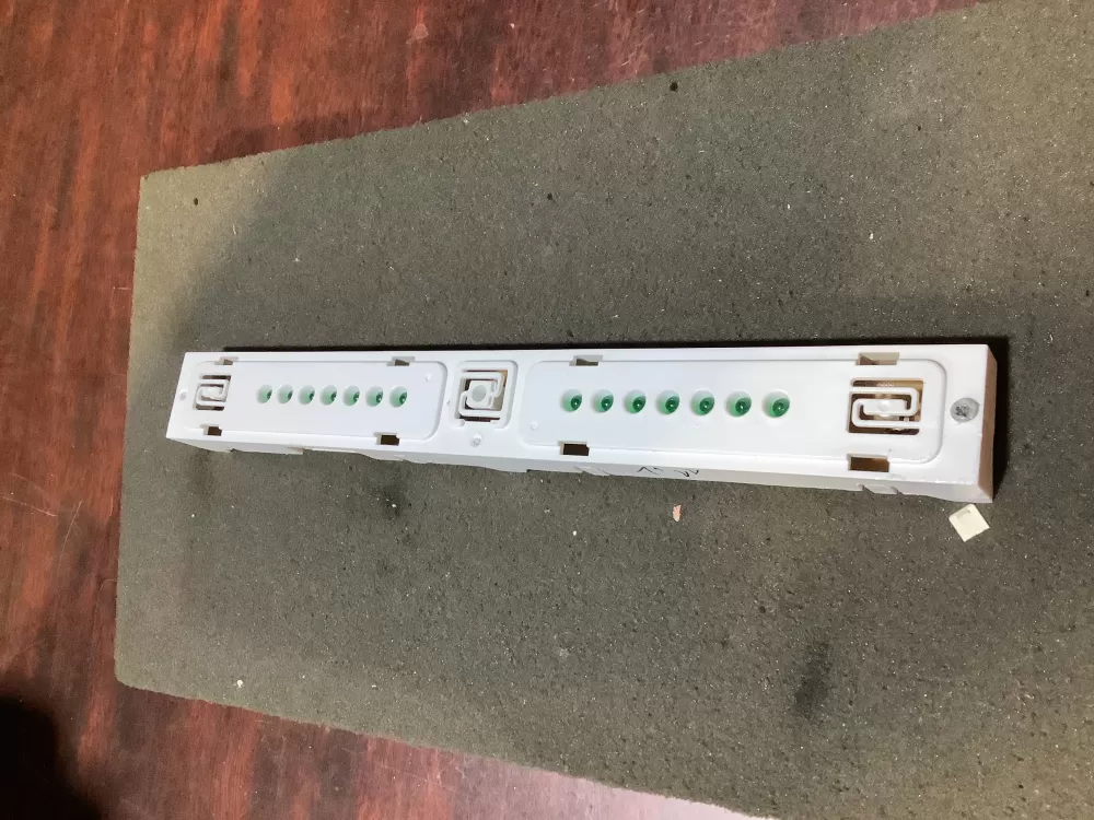 LG  Kenmore  GE  Whirlpool 6870JB8091A Refrigerator Control Board