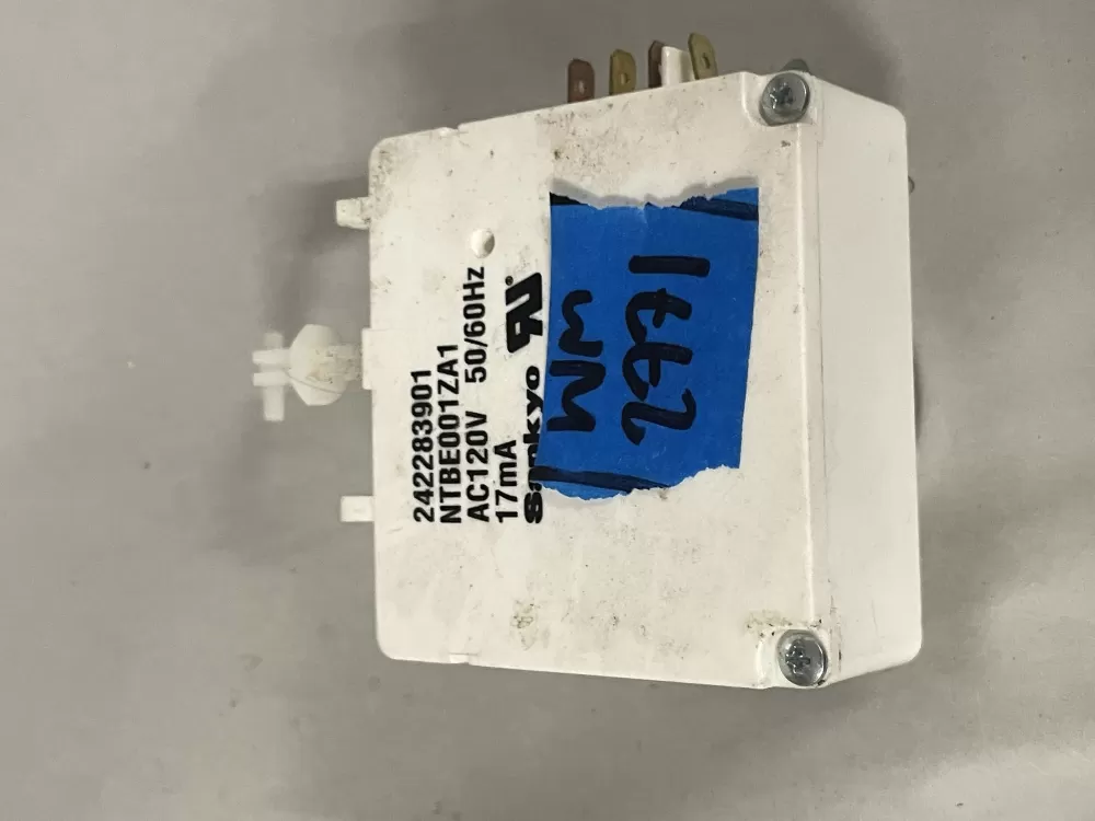 Frigidaire 242303001 Refrigerator Damper Motor Control AZ224032 | Wm2771
