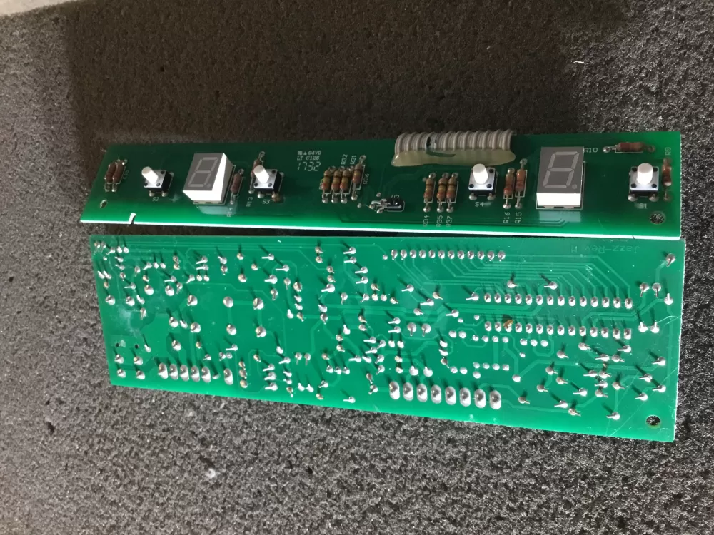 Whirlpool Maytag W10503278 Refrigerator Control Board AZ109940 | NR509