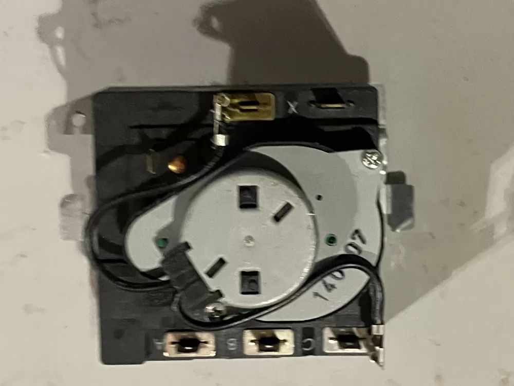 Hotpoint General Electric WE4M364 WE4M533 PS8690648 Dryer Timer AZ32312 | Wm178