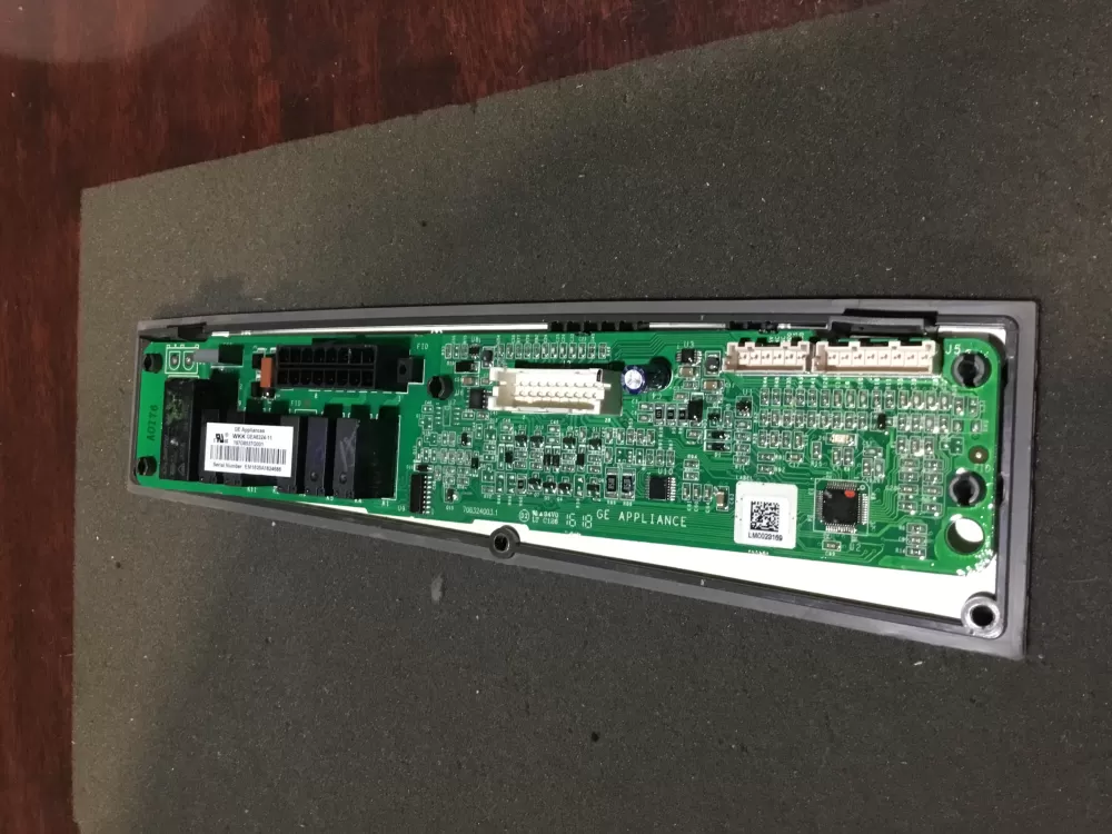 GE 197d8537g001 Refrigerator Control Board AZ77680 | NR1447