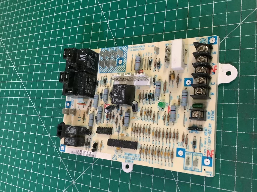 Carrier  Bryant CEPL130590-01 Furnace Control Board