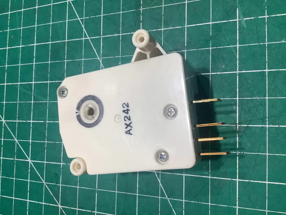 Frigidaire Kenmore 215846604 Refrigerator Defrost Timer AZ143330 | AR676