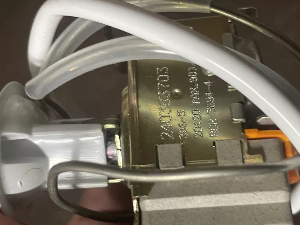 Westinghouse PS648829 Refrigerator Control Board Thermostat AZ47617 | Wm562