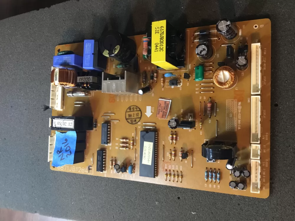 LG 6871JB1284F Refrigerator Control Board AZ76361 | NR2016