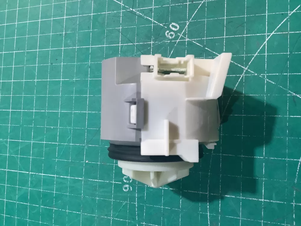 Bosch 1208028 Dishwasher Drain Pump AZ231826 | SLA73