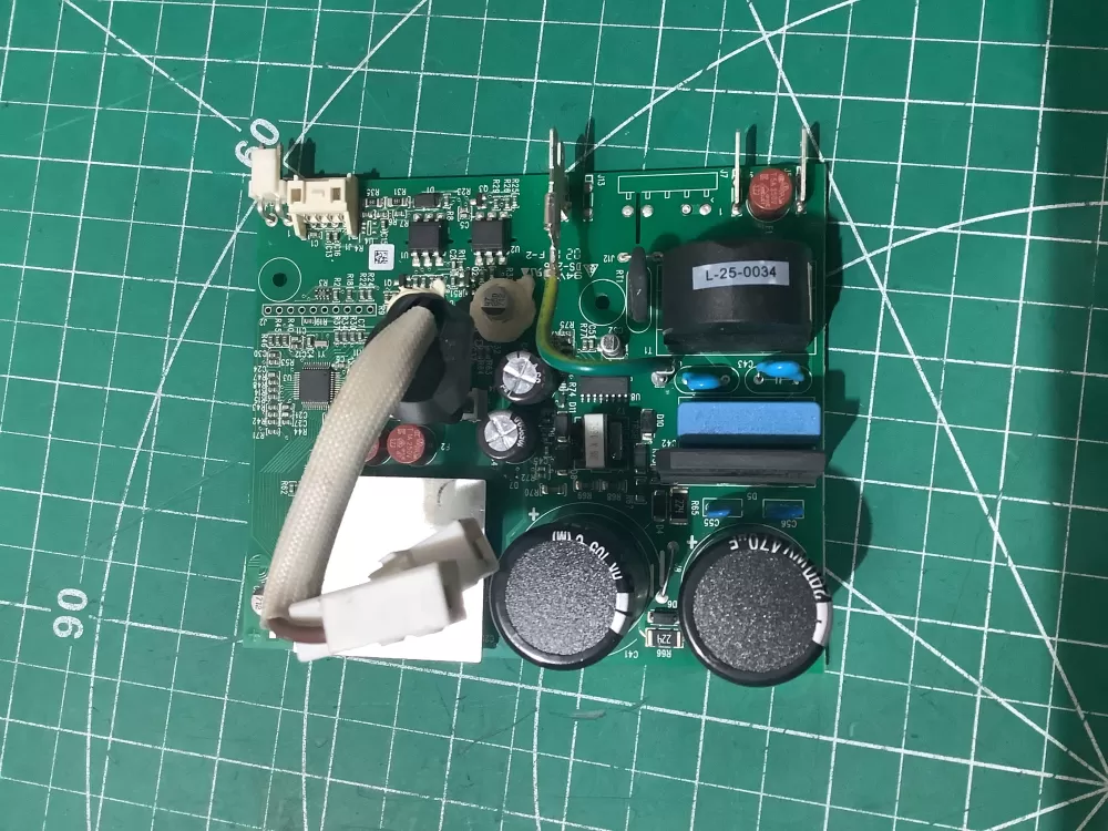 Frigidaire 8083643-03 Refrigerator Control Board AZ197327 | AR13