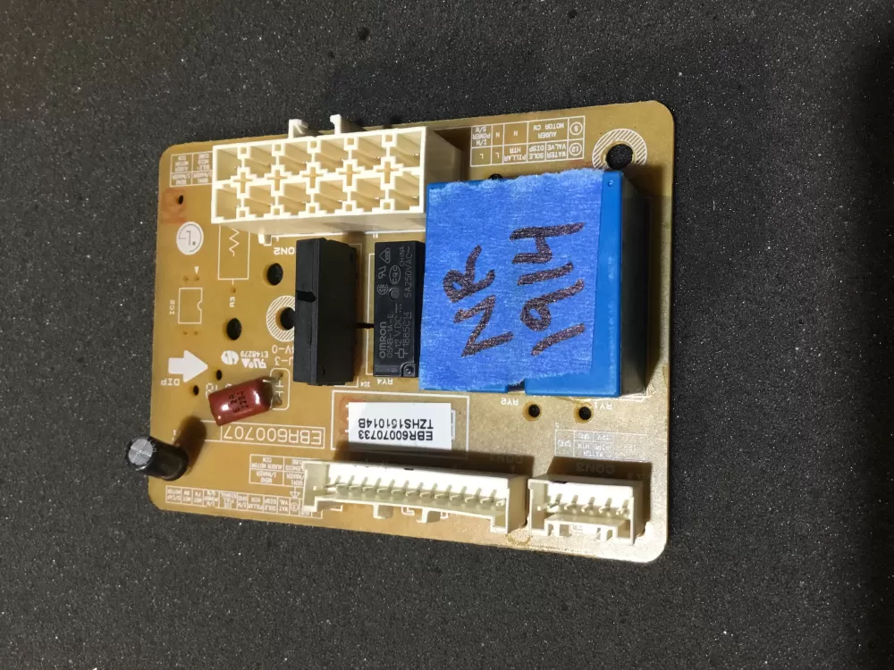 LG EBR60070733 Refrigerator Control Board  BK2105 AZ75879 | NR1914