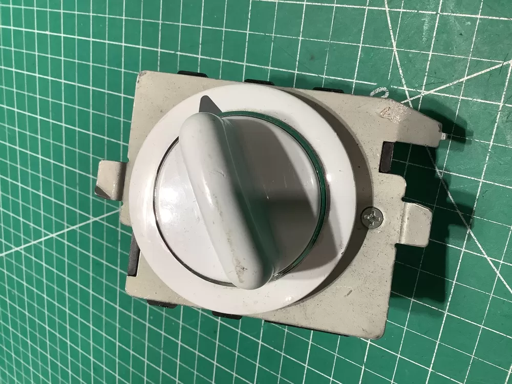 GE 572D520P021 WE4M271 Dryer Timer AZ187049 | AR2675