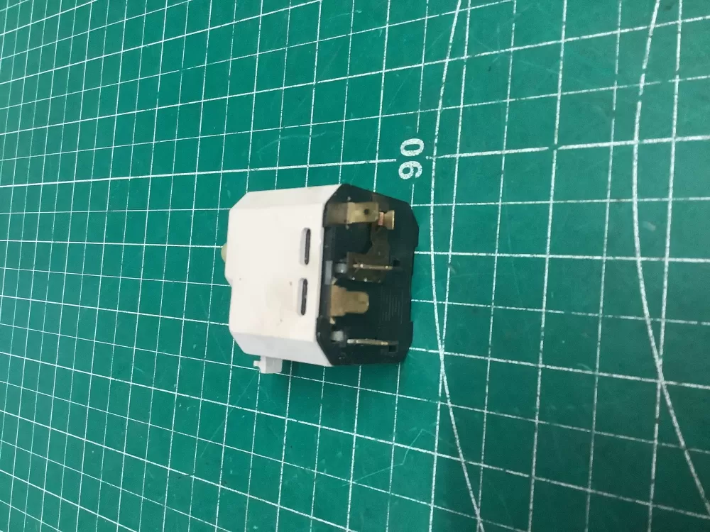 Crosley  Kenmore  Maytag  Whirlpool W10117655 WPW10117655 Dryer Crosley Control Board Start Switch