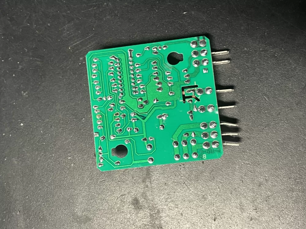 Frigidaire 240545401 Refrigerator Control Board AZ23226 | Wm922