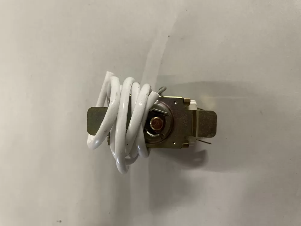 Frigidaire Kenmore 3ART5VC158 Refrigerator Control Board AZ134998 | KM1048