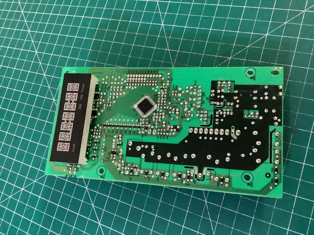 GE MD12001LB EMLAAGE-04-K 17170000008243 Microwave Control #