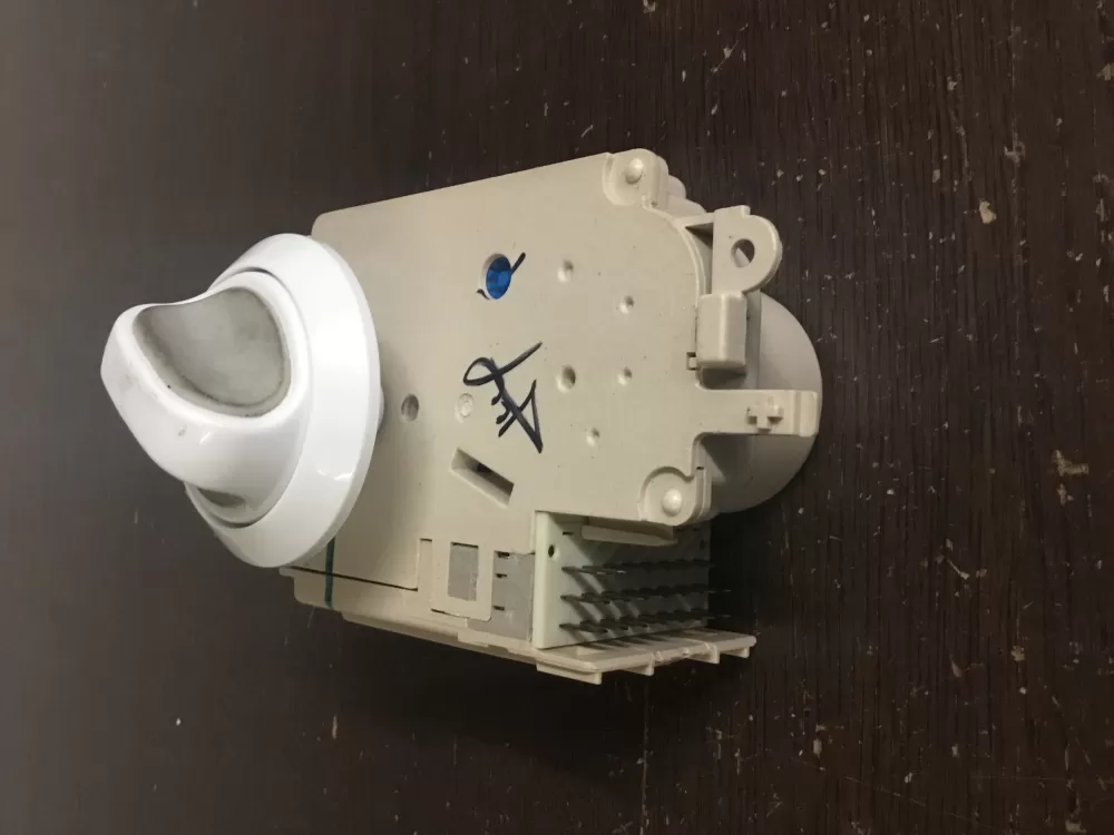 Frigidaire  Kenmore AP3220654 1014374 134202300 134237200 PS815562 Washer Timer