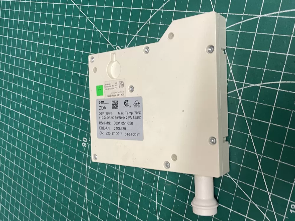 Thermador 8001-051-650  Refrigerator Door Opening Module AZ210494 | Wm2098