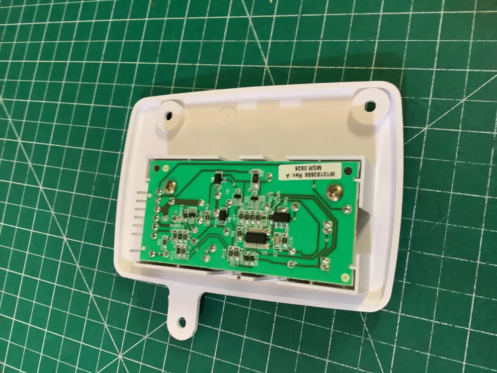 Whirlpool W10757851 4389102 Refrigerator Ice Control Board AZ189444 | NR2527