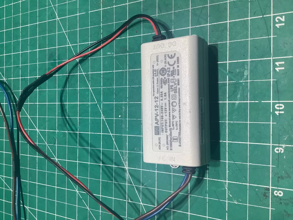 Well APV-12 Series 12W Single Output Switching Power Supply AZ142591 | SL278