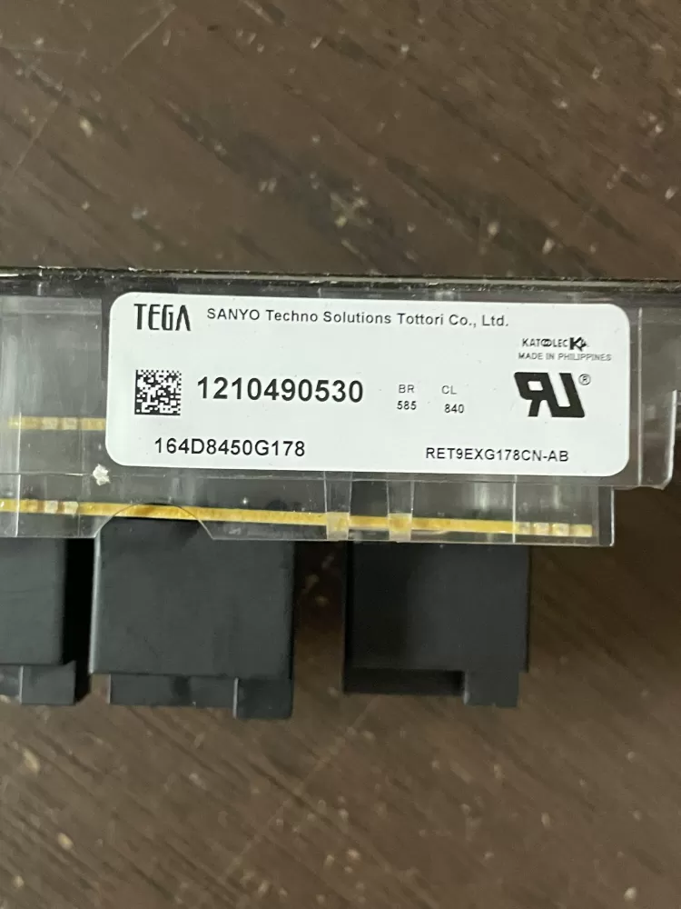 GE 164D8450G178 Range Oven Control Board AZ48642 | Wm745