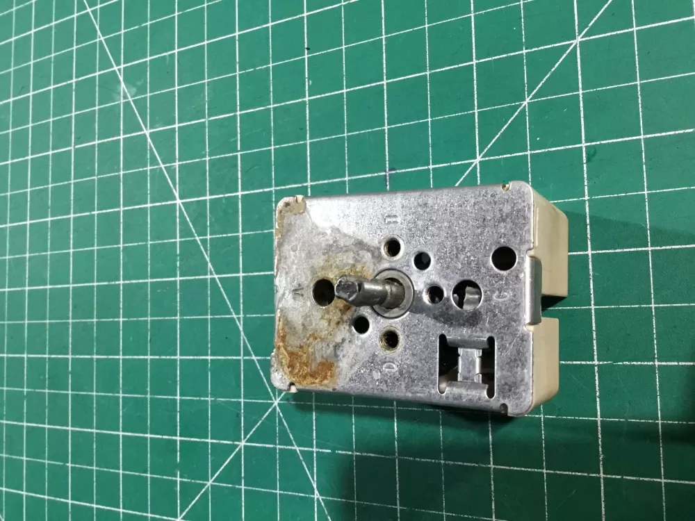 GE Hotpoint Wb24t10029 Range Switch Infinite AZ158413 | Sl94