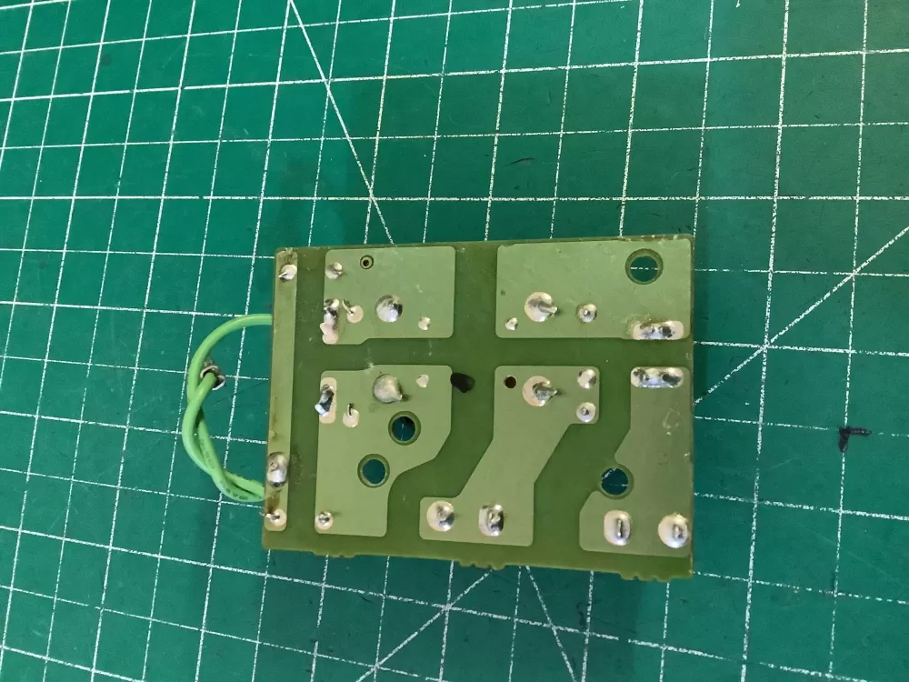 Frigidaire SN-UF12A Microwave Control Board Noise Filter AZ213472 | NR1411