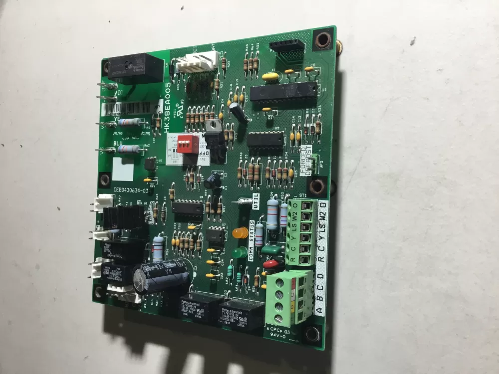 Carrier Bryant CEPL130634-01 Hk38ea005 Fan Control Board AZ44051 | NR1756