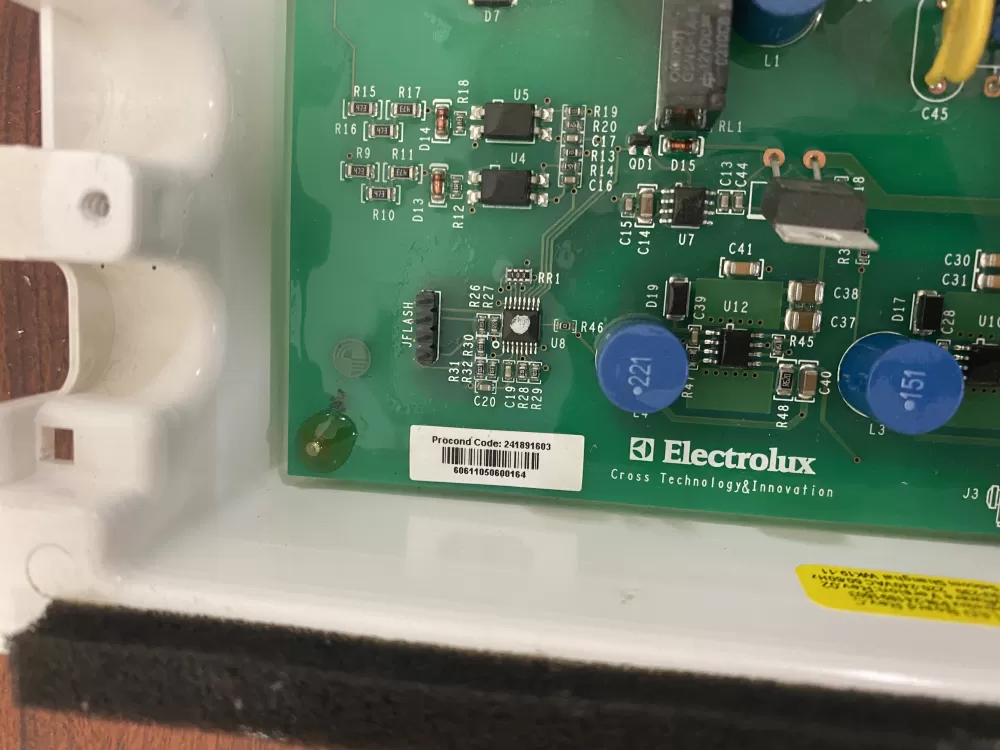 Electrolux AP5952221 241891603 Refrigerator Control Board Led AZ38791 | BKV382