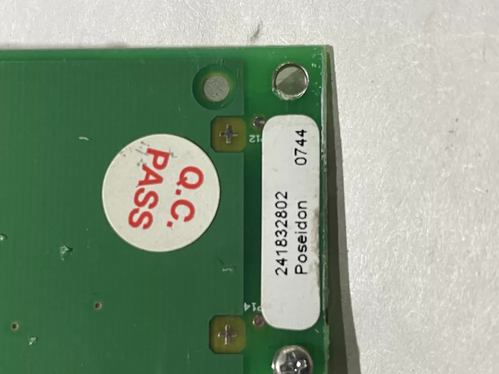 Frigidaire Kenmore 241832802 Refrigerator Control Board AZ172195 | Wm473