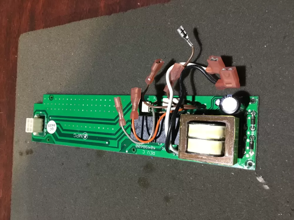 Frigidaire 241708202 Refrigerator Control Board AZ86524 | NR1187