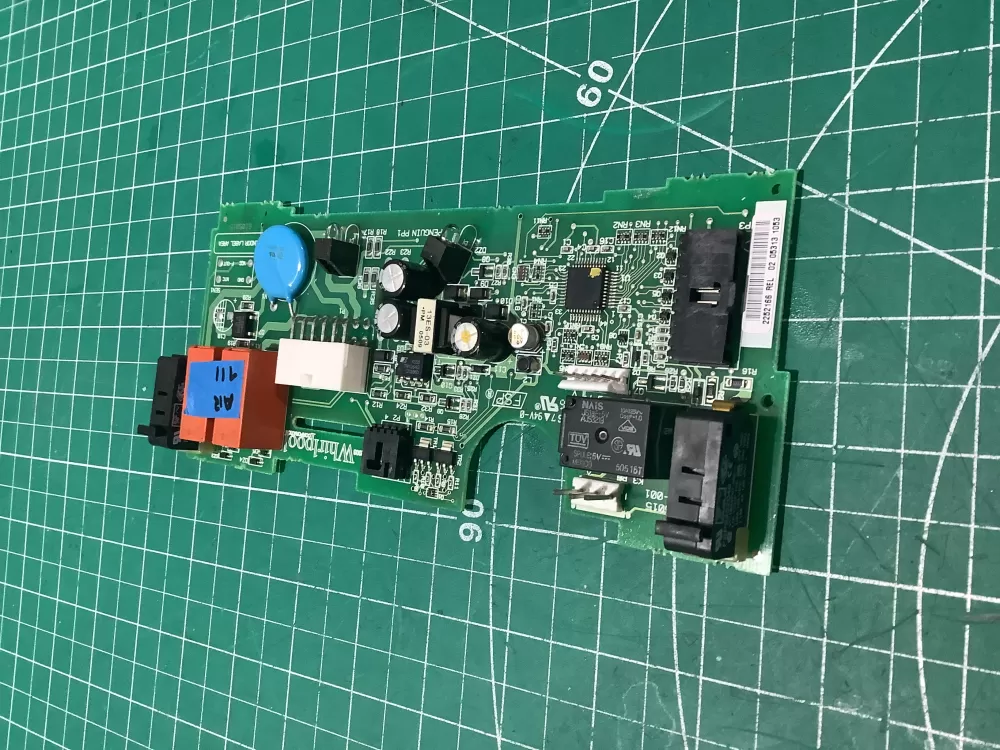 Whirlpool Kenmore W10184878 2304176 Refrigerator Control Board AZ187846 | AR111
