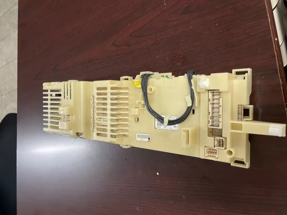 Bosch 546822-04  9000 125 753  9000125753  54682204  E136856 Dryer Control Board