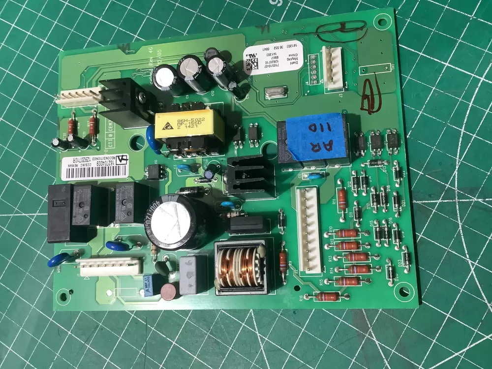 Whirlpool Kenmore Maytag 720961 00 Refrigerator Control Board AZ195970 | AR110