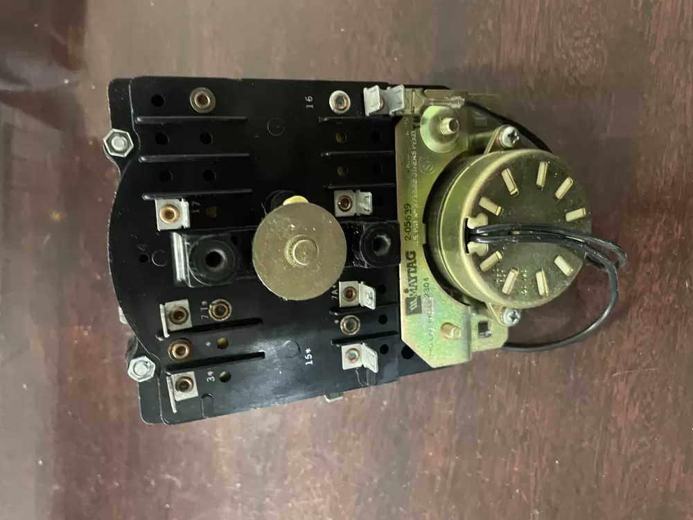 Maytag 2 05639 Washer Timer Control AZ39610 | KM1104