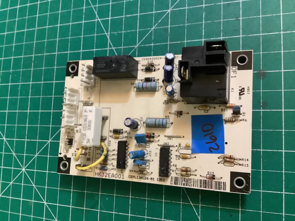 Carrier Bryant HK32EA001 Defrost Board Control Cepl130524-01 AZ170600 | NR2610