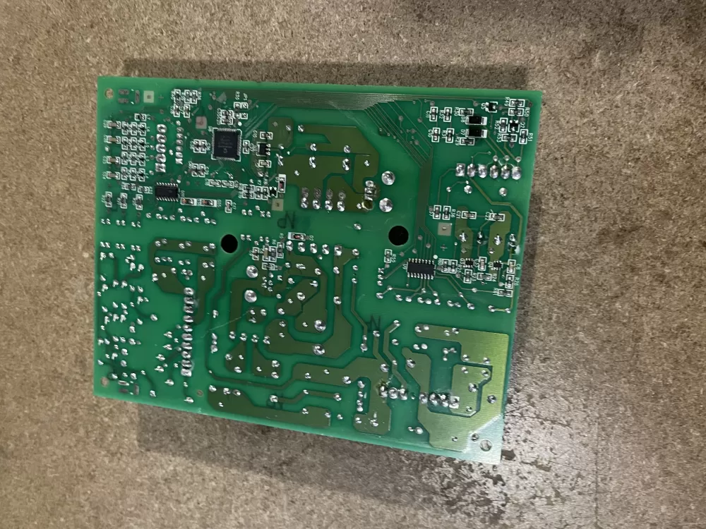 Amana Maytag Kenmore W10890094 Refrigerator Main Control Board AZ24689 | KM349