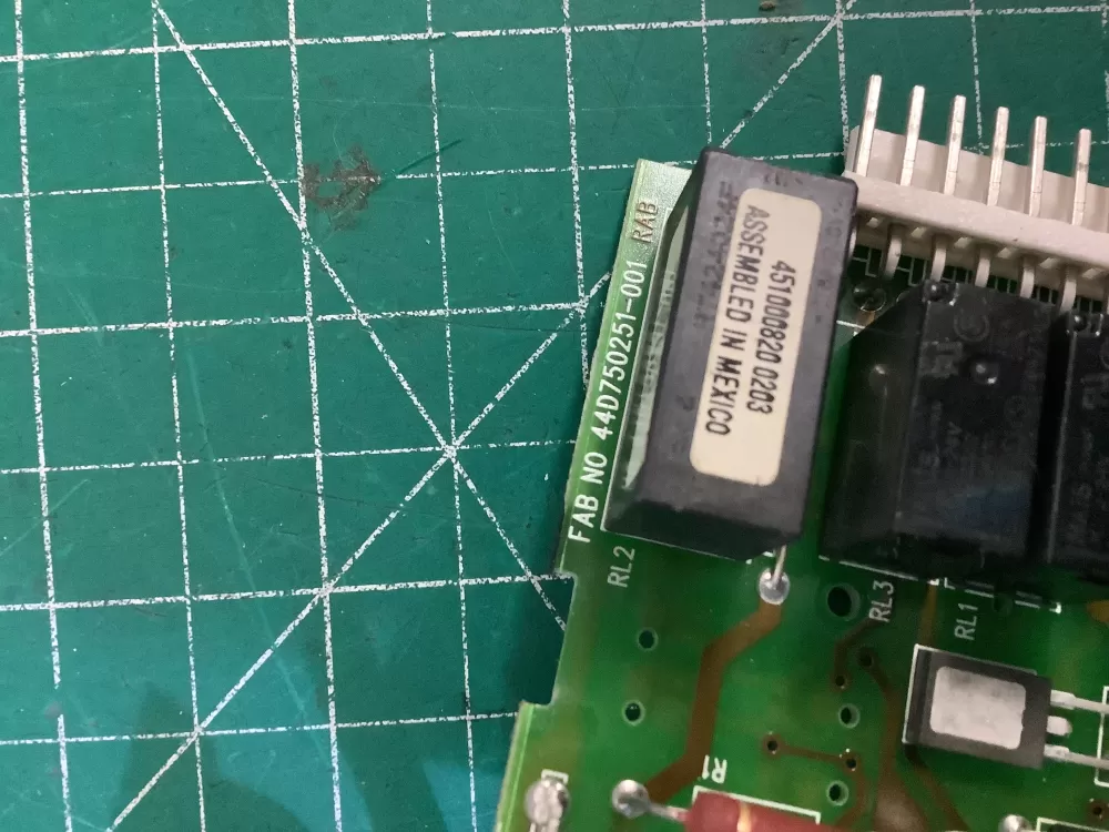 Whirlpool Control Board 44D750251-001 AZ201759 | NR330