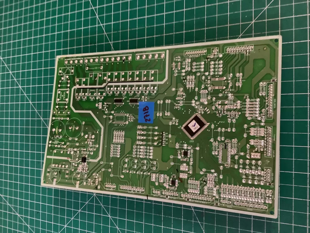 Kenmore Refrigerator Control Board 40301-0125700-00 AZ185046 | NR2718