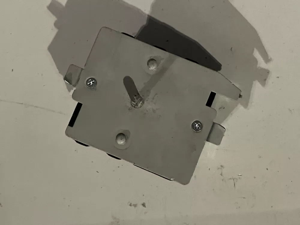 GE 572D520P021 WE4M271 Dryer Timer